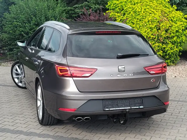 SEAT Leon FR Black S&S