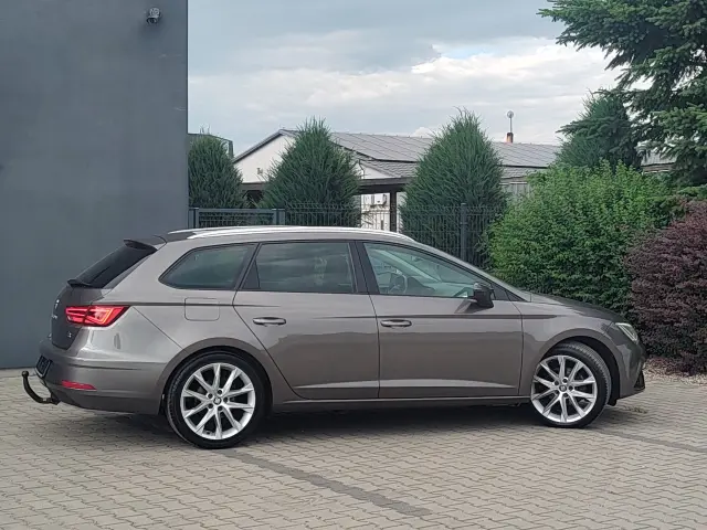 SEAT Leon FR Black S&S
