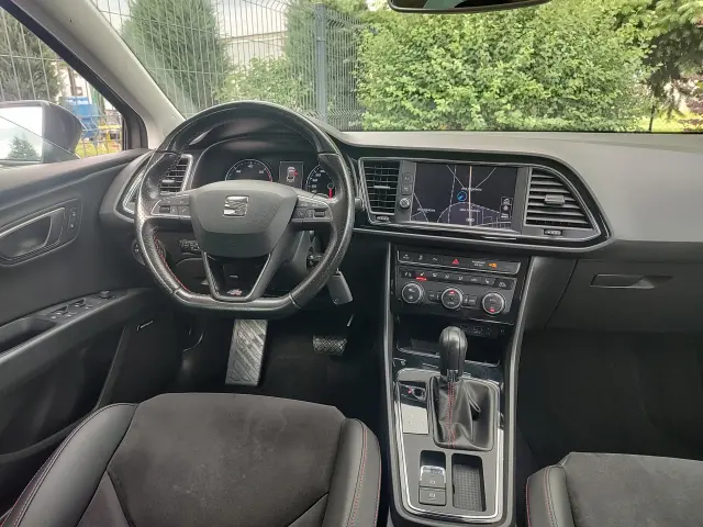 SEAT Leon FR Black S&S