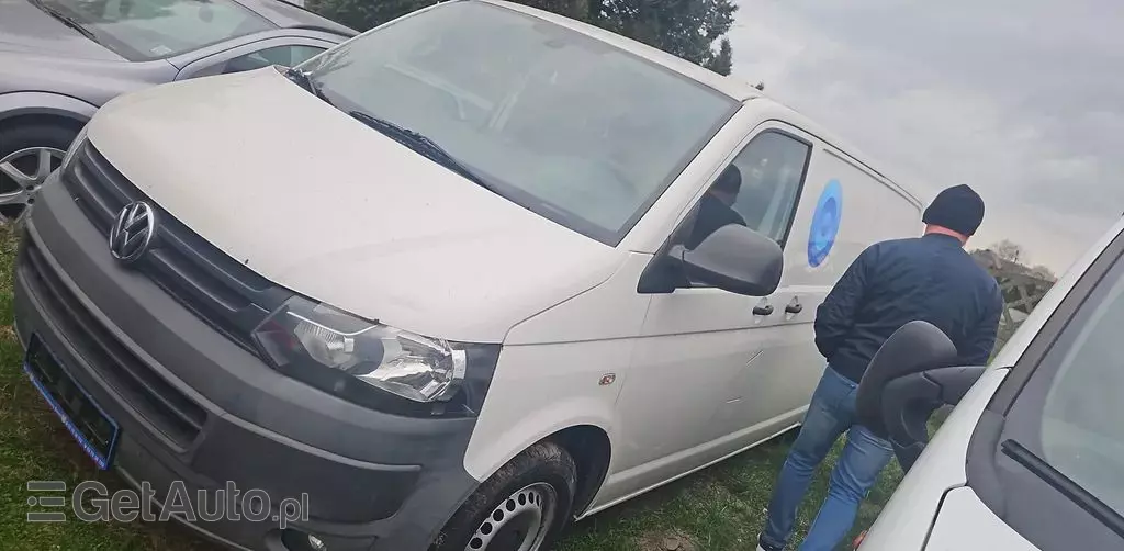 VOLKSWAGEN TRANSPORTER 