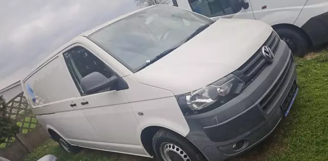 VOLKSWAGEN TRANSPORTER 