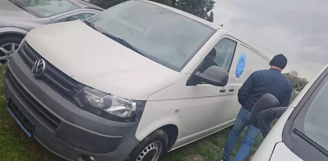 VOLKSWAGEN TRANSPORTER 