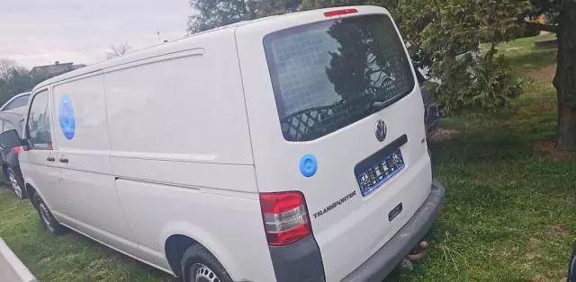 VOLKSWAGEN TRANSPORTER 