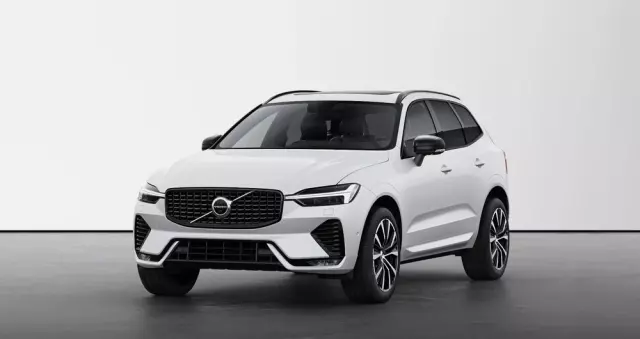 VOLVO XC 60 B5 B AWD Ultra Dark