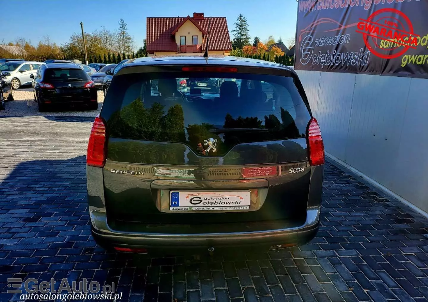 PEUGEOT 5008 