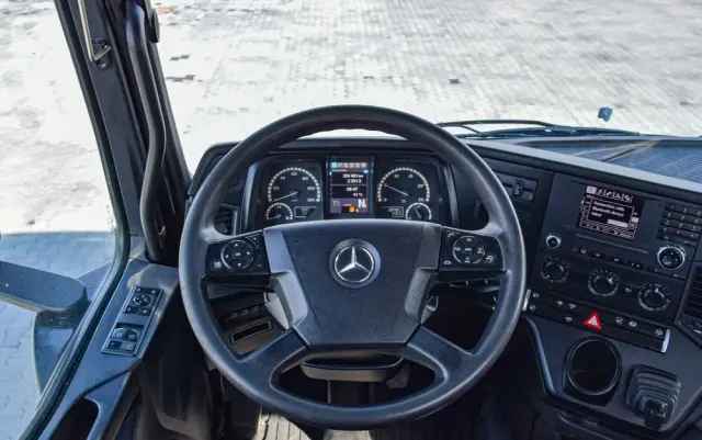 MERCEDES-BENZ AROCS 2636 / 6x4 / HIAB X-HIPRO 192 E-3 / WYSUW x3 / ROTATOR / STEROWANIE RADIOWE / UDT / PODPORY HYDRAULICZNE / AUTOMAT / KAMERA COFANIA / NISKI PRZEBIEG / SPROWADZONY 