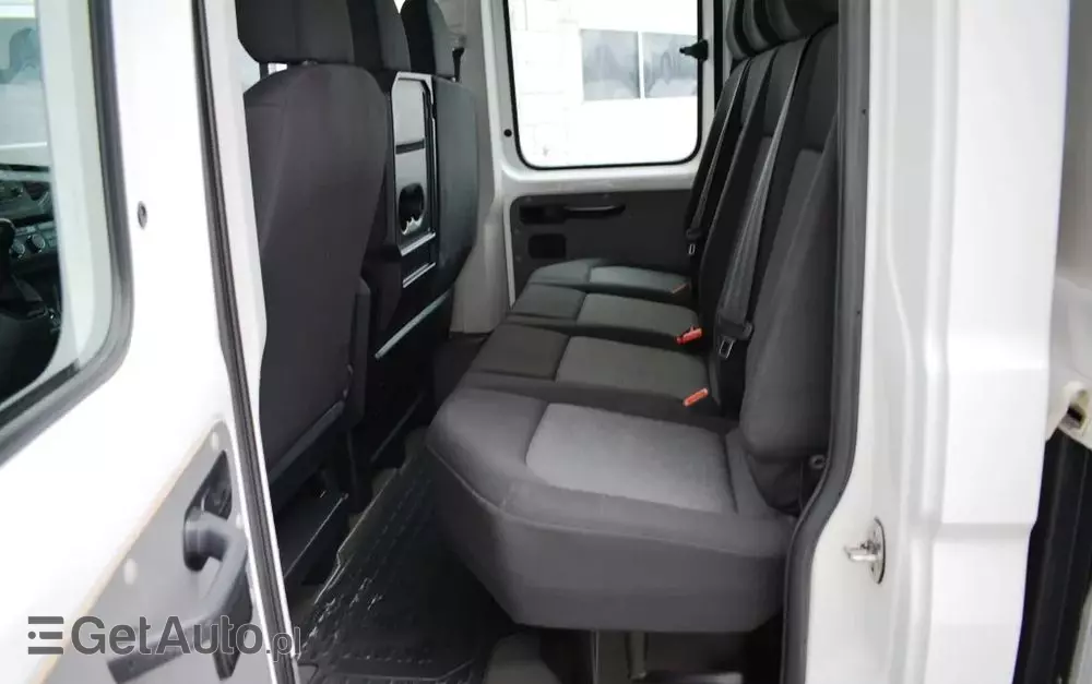 VOLKSWAGEN CRAFTER II 35 DOKA 