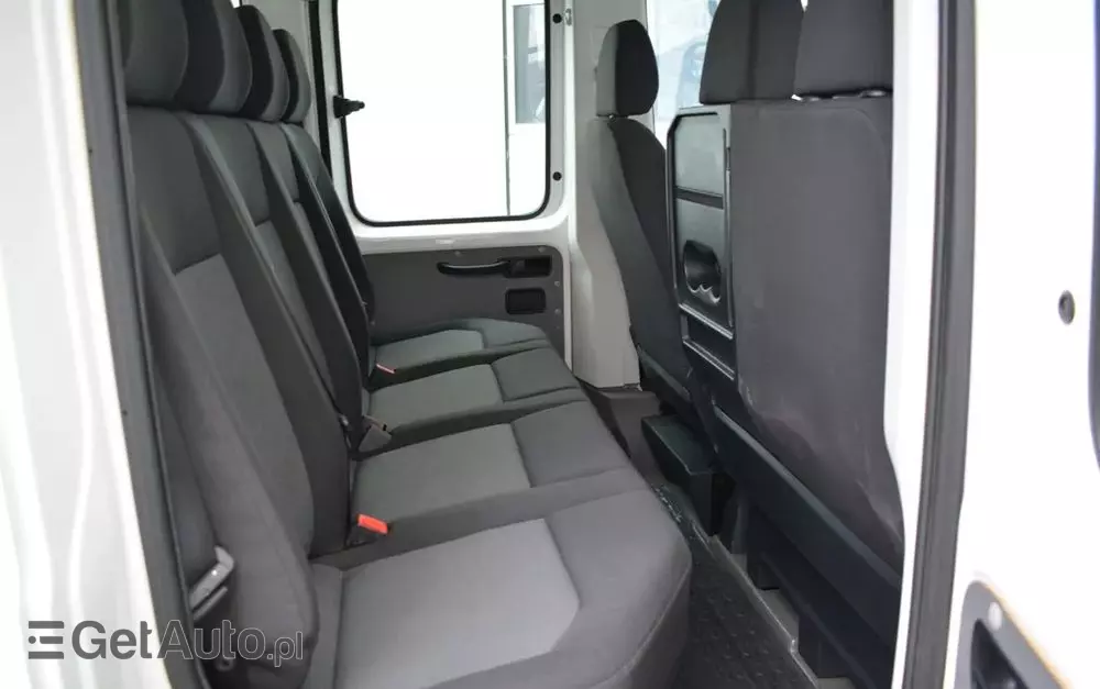 VOLKSWAGEN CRAFTER II 35 DOKA 