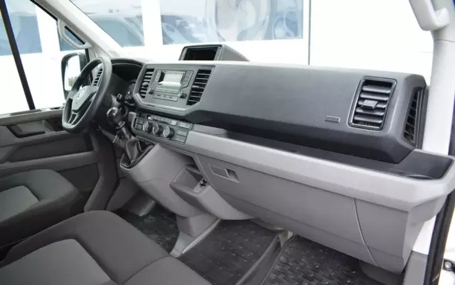 VOLKSWAGEN CRAFTER II 35 DOKA 