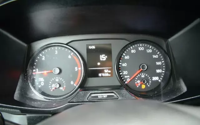 VOLKSWAGEN CRAFTER II 35 DOKA 