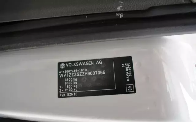 VOLKSWAGEN CRAFTER II 35 DOKA 