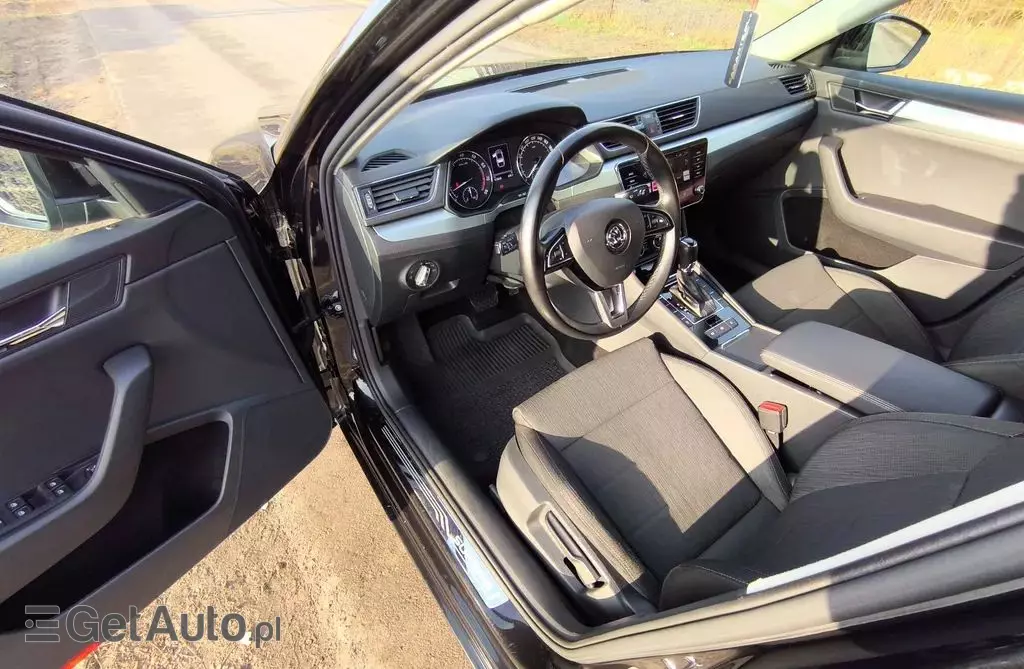 SKODA Superb 1.4 TSI (150 KM) DSG ACT