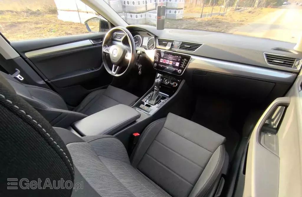 SKODA Superb 1.4 TSI (150 KM) DSG ACT