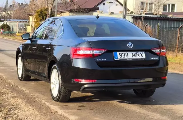 SKODA Superb 1.4 TSI (150 KM) DSG ACT