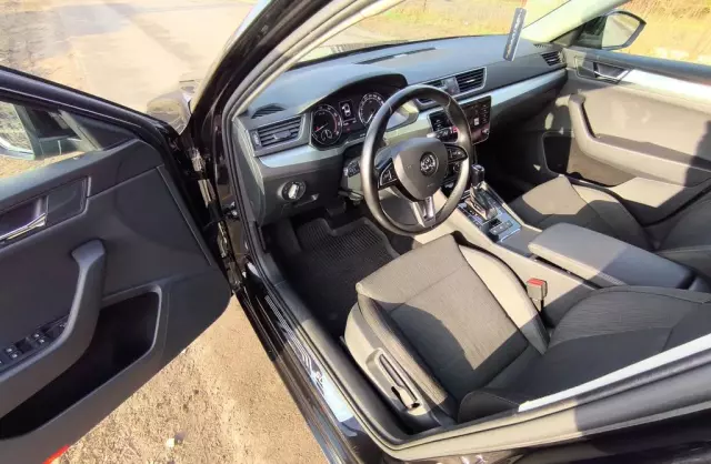 SKODA Superb 1.4 TSI (150 KM) DSG ACT