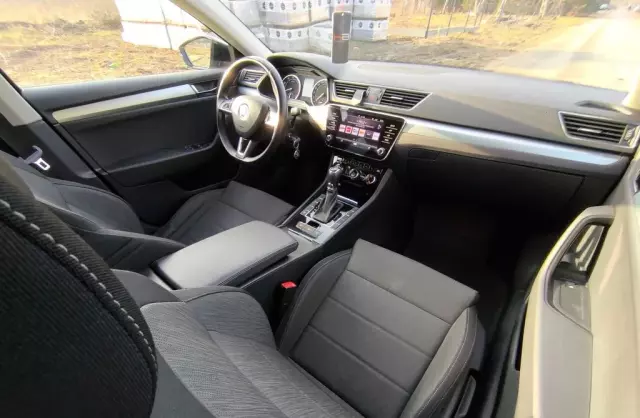 SKODA Superb 1.4 TSI (150 KM) DSG ACT