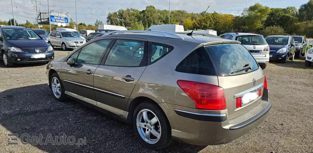 PEUGEOT 407 