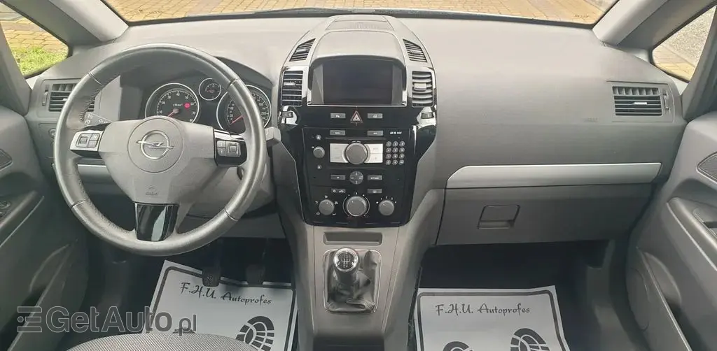 OPEL Zafira 