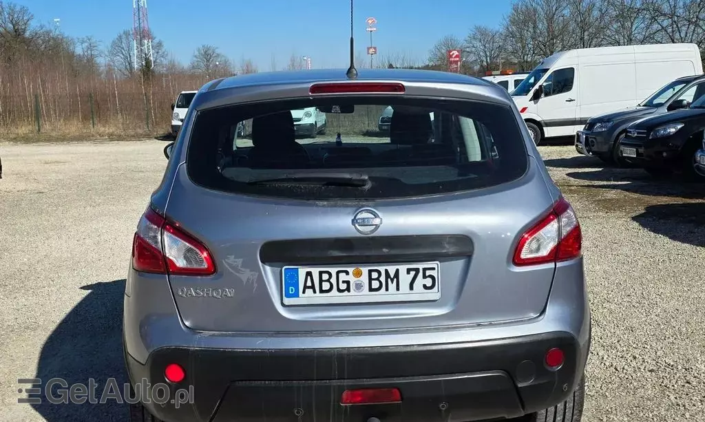 NISSAN Qashqai 