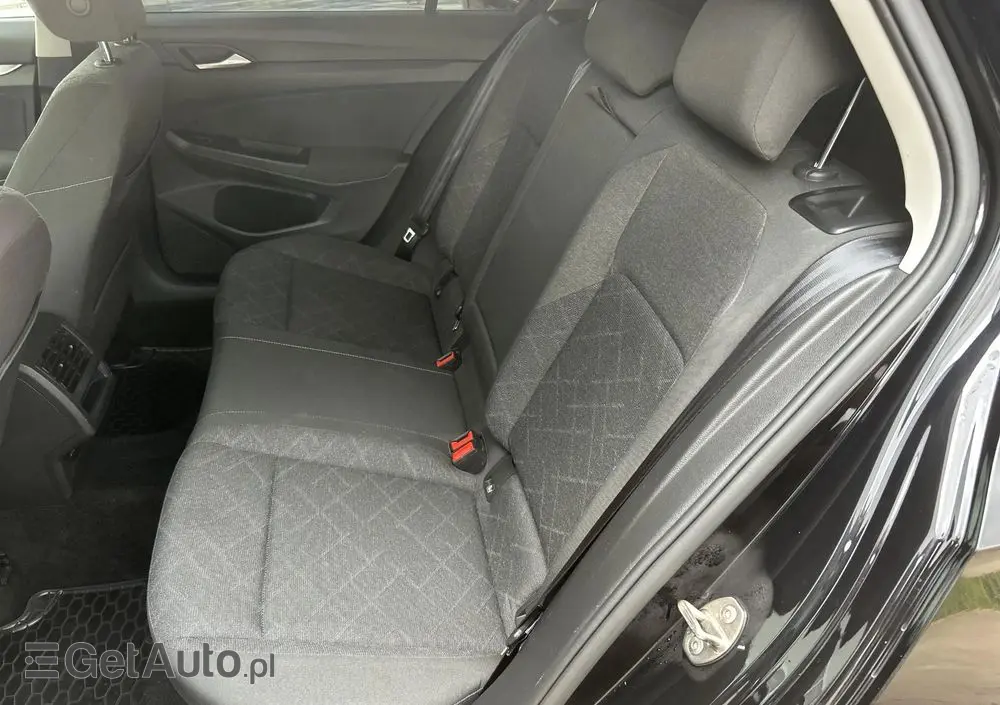 VOLKSWAGEN Golf VIII 1.5 TSI EVO Life