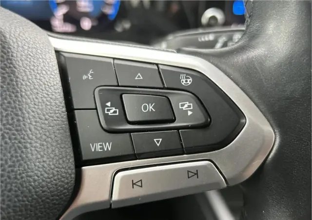 VOLKSWAGEN Golf VIII 1.5 TSI EVO Life