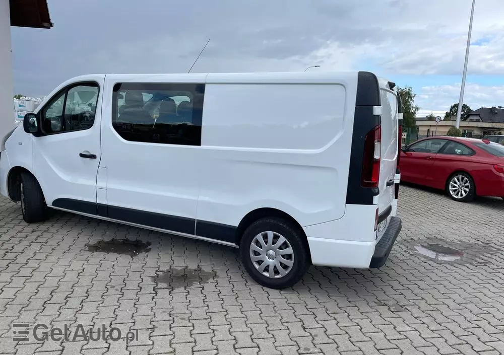 OPEL VIVARO 