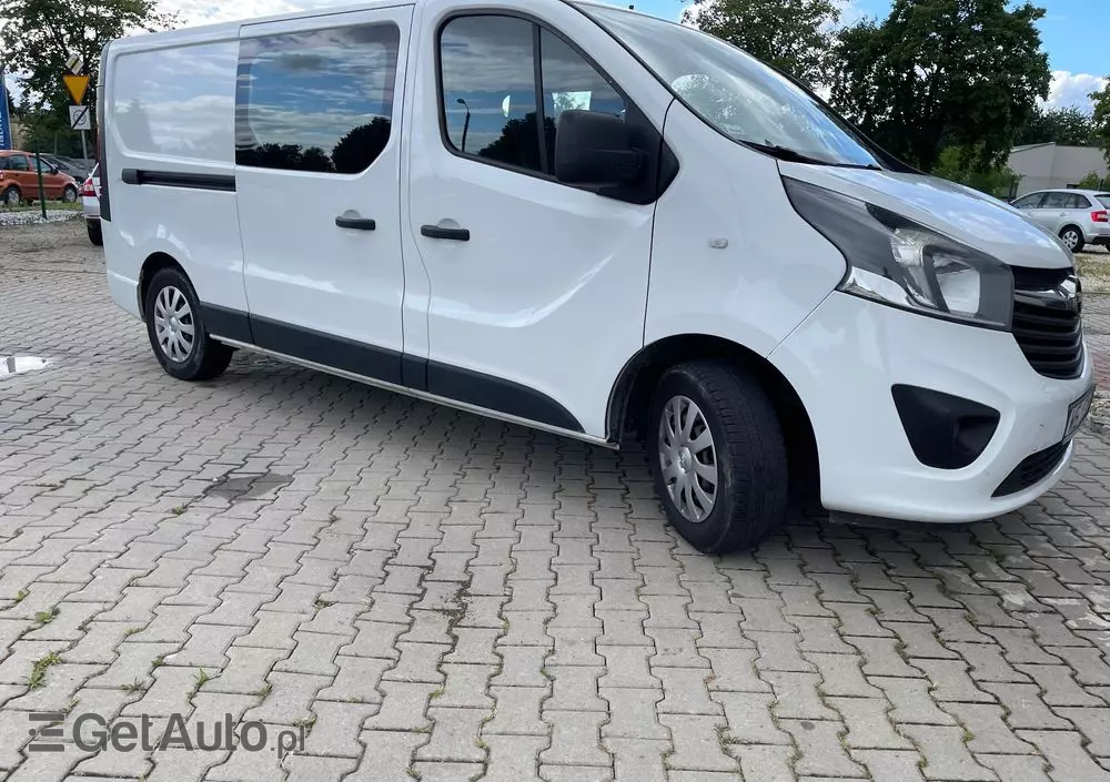OPEL VIVARO 