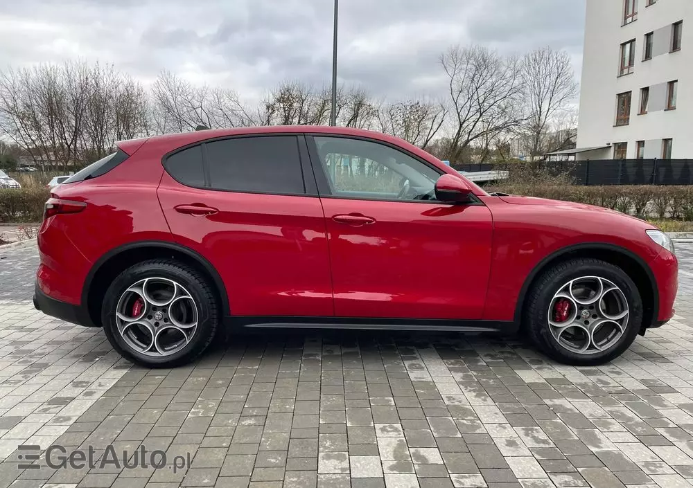 ALFA ROMEO Stelvio 2.0 Turbo Sprint Q4
