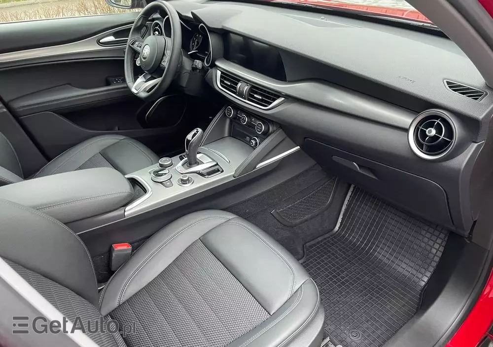 ALFA ROMEO Stelvio 2.0 Turbo Sprint Q4