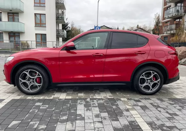 ALFA ROMEO Stelvio 2.0 Turbo Sprint Q4