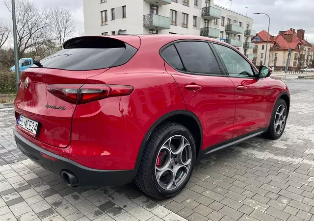 ALFA ROMEO Stelvio 2.0 Turbo Sprint Q4