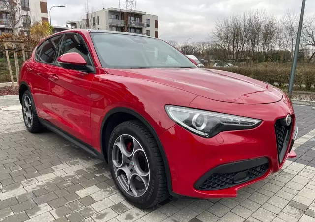 ALFA ROMEO Stelvio 2.0 Turbo Sprint Q4