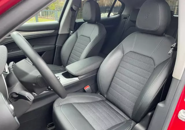ALFA ROMEO Stelvio 2.0 Turbo Sprint Q4