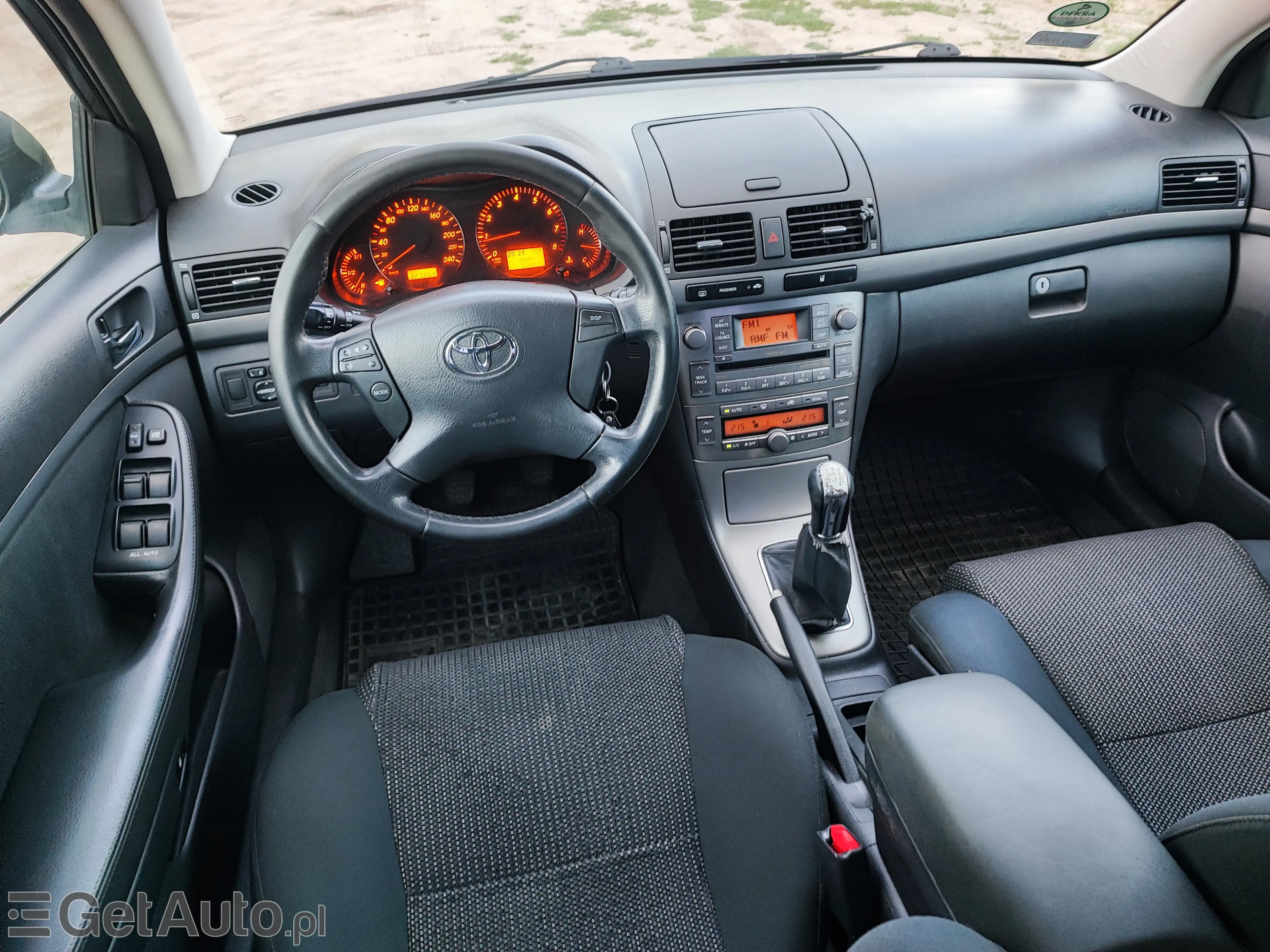 TOYOTA Avensis 