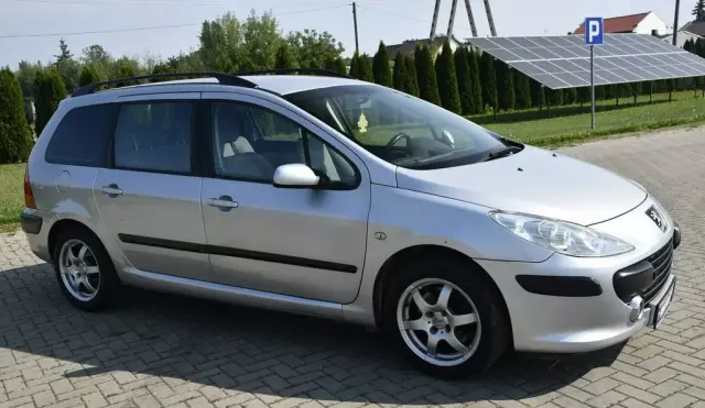 PEUGEOT 307 