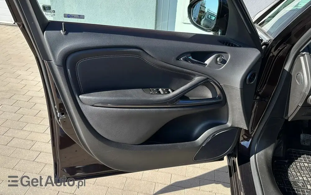 OPEL Zafira Tourer 1.4 Turbo Edition