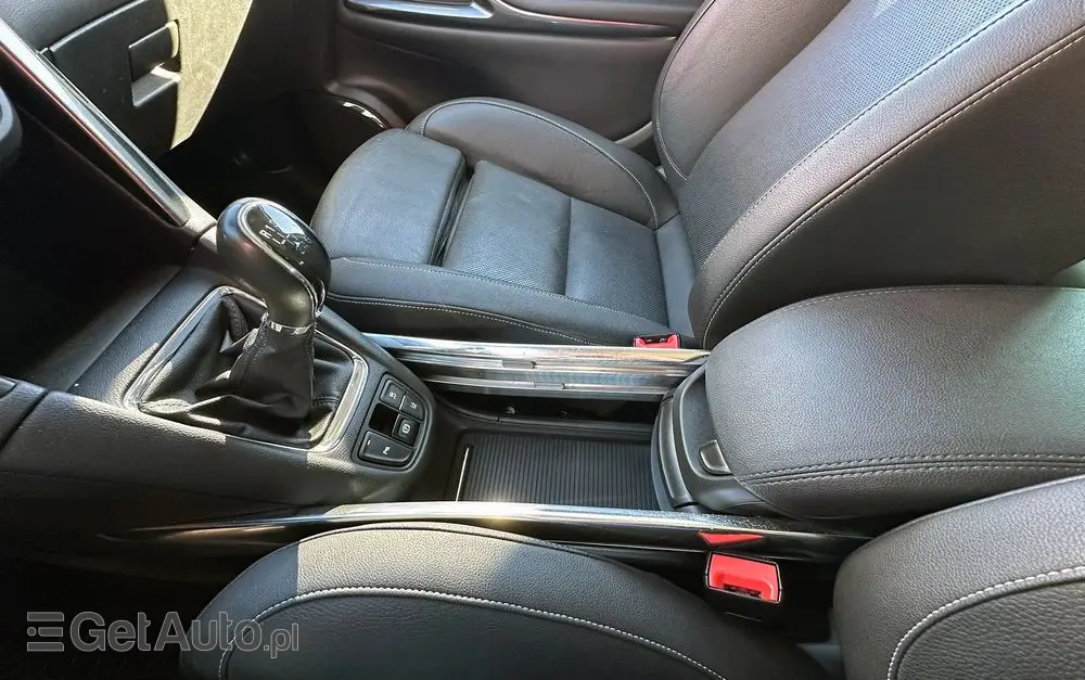 OPEL Zafira Tourer 1.4 Turbo Edition