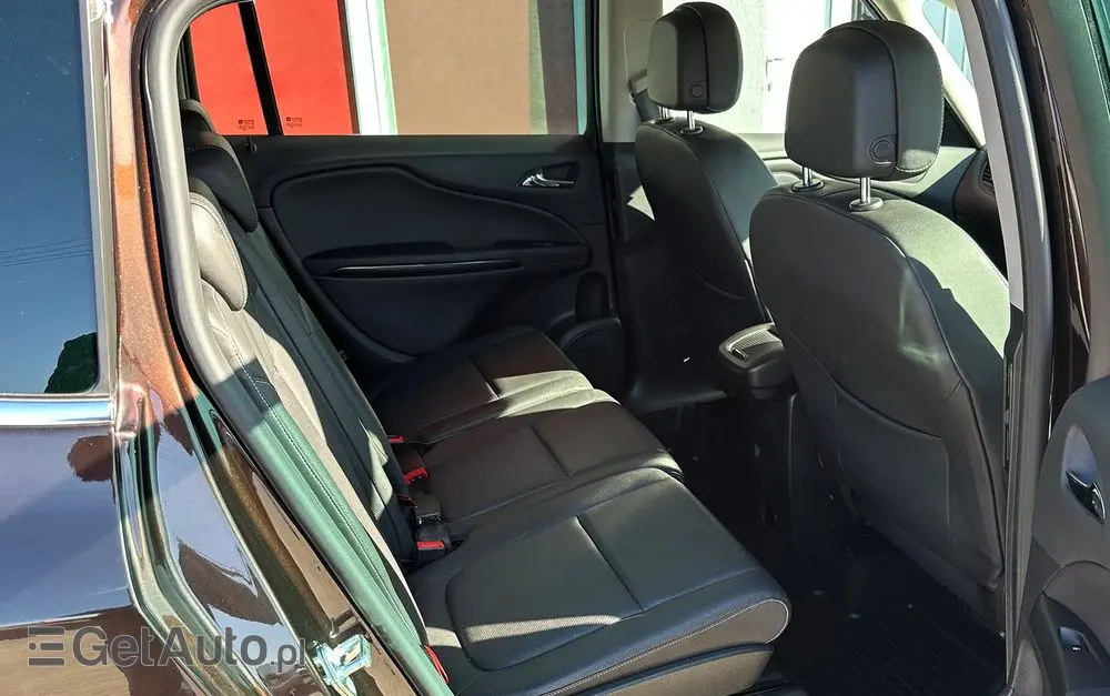 OPEL Zafira Tourer 1.4 Turbo Edition