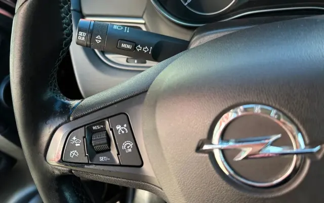 OPEL Zafira Tourer 1.4 Turbo Edition