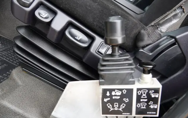 MAN TGS 35.500 / 8x4 / WYWROTKA / HYDROBURTA / NAVI / 2019 ROK 