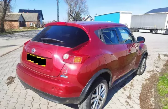 NISSAN Juke 