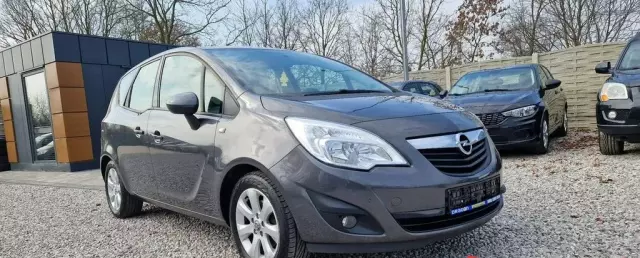 OPEL Meriva 