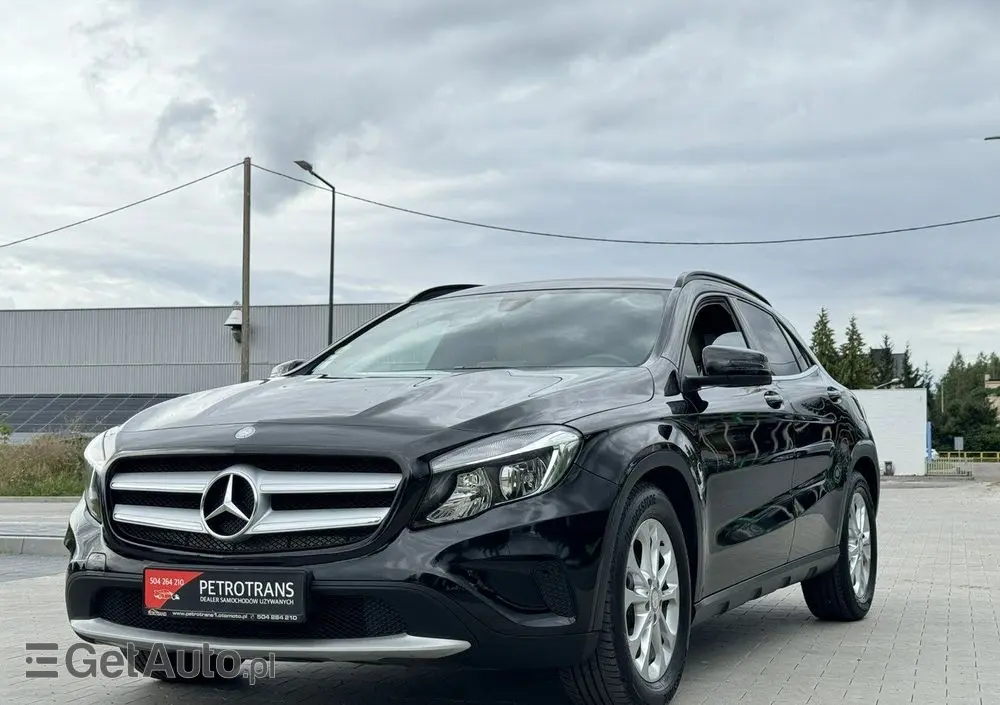 MERCEDES-BENZ GLA 180 (CDI) d