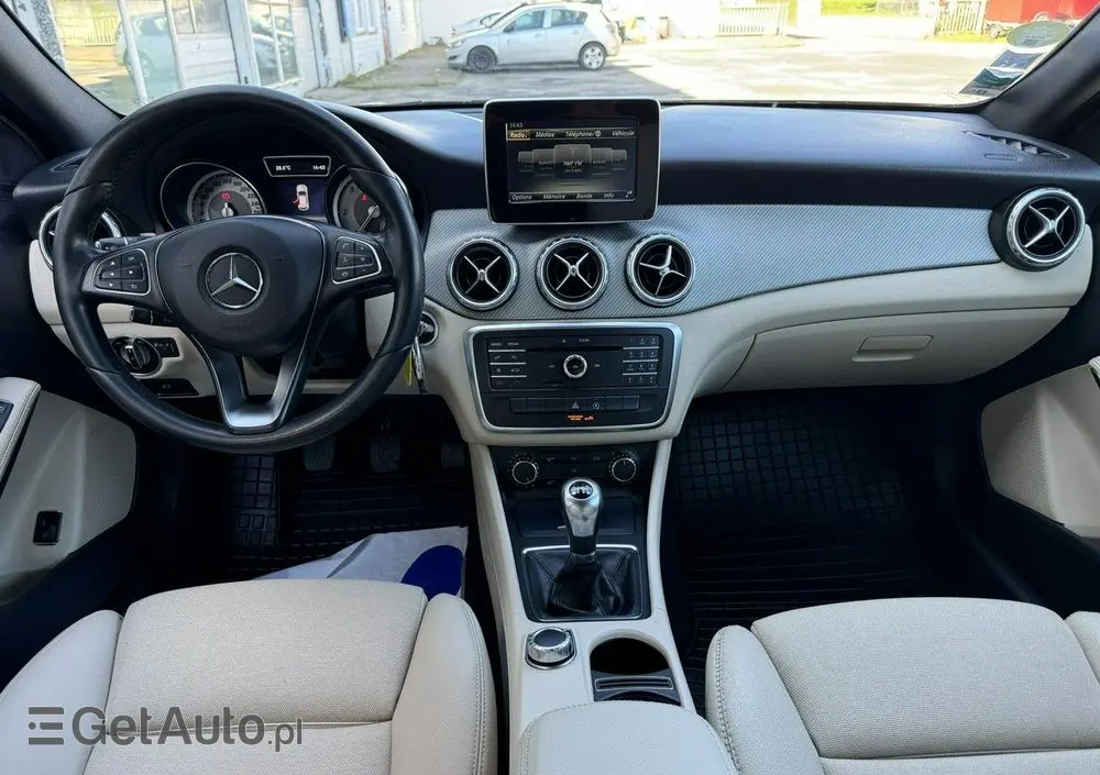 MERCEDES-BENZ GLA 180 (CDI) d