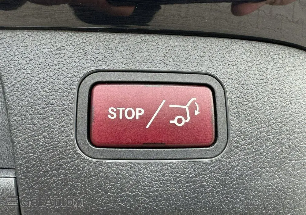 MERCEDES-BENZ GLA 180 (CDI) d