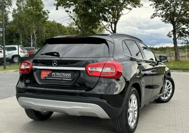 MERCEDES-BENZ GLA 180 (CDI) d