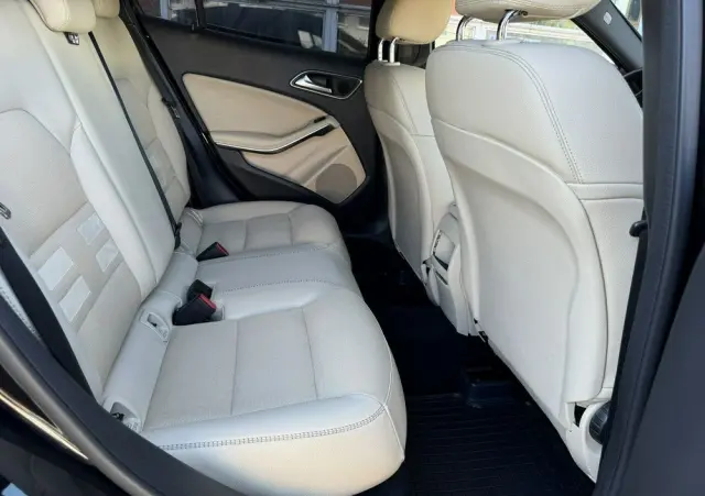 MERCEDES-BENZ GLA 180 (CDI) d