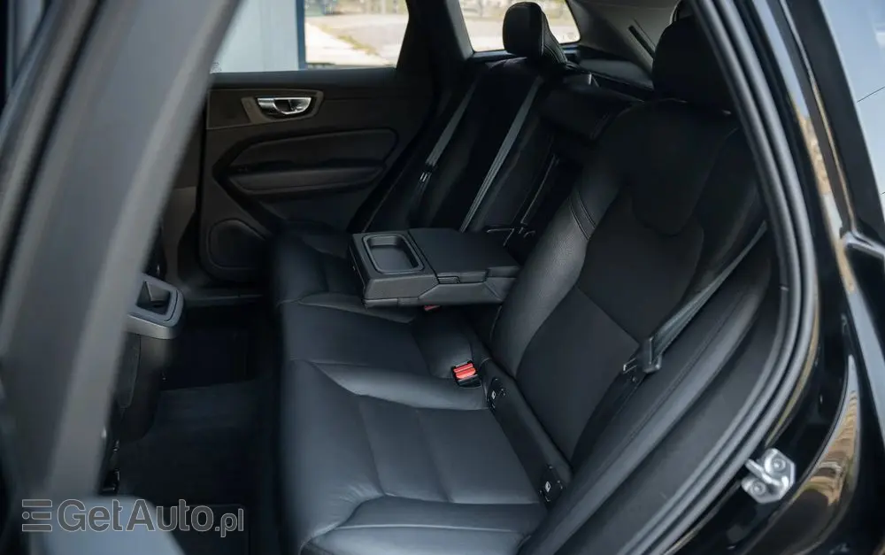 VOLVO XC 60 B4 D Geartronic Inscription
