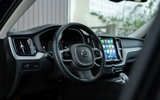 VOLVO XC 60 B4 D Geartronic Inscription