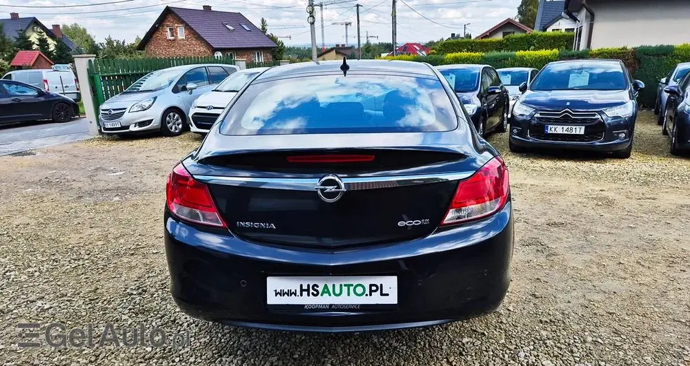 OPEL Insignia 